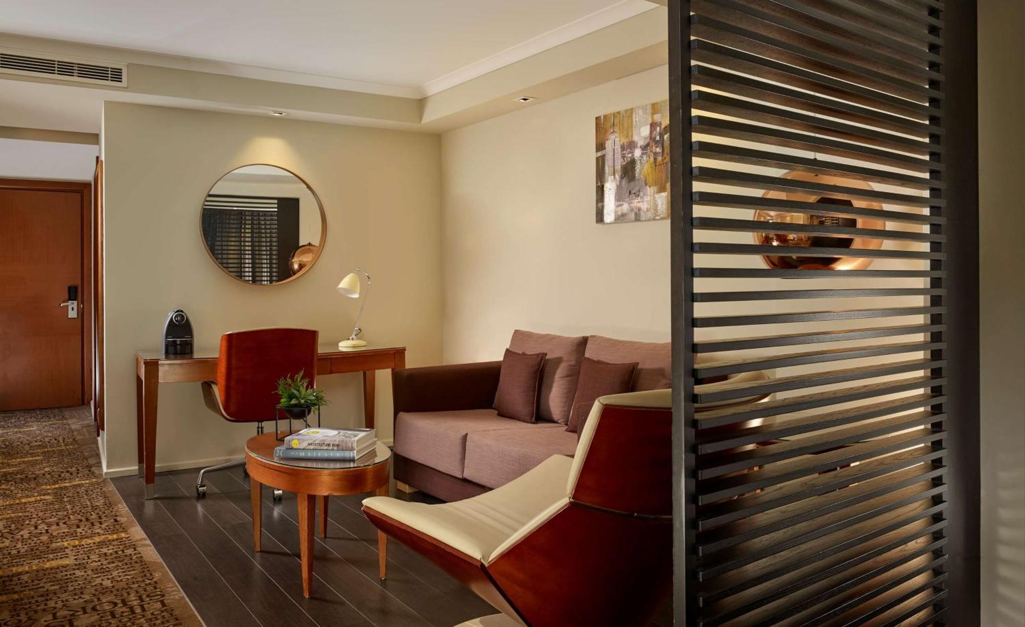 Park Plaza Victoria London Hotel Екстериор снимка